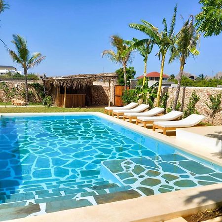 Tatu Inn Boutique Hotel วาตามู ภายนอก รูปภาพ